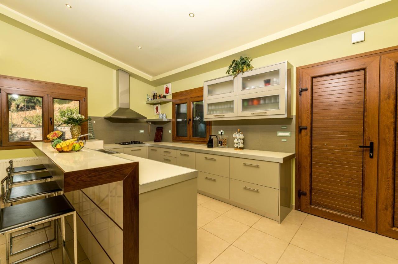 La Casa Verde Epano Dris Luaran gambar